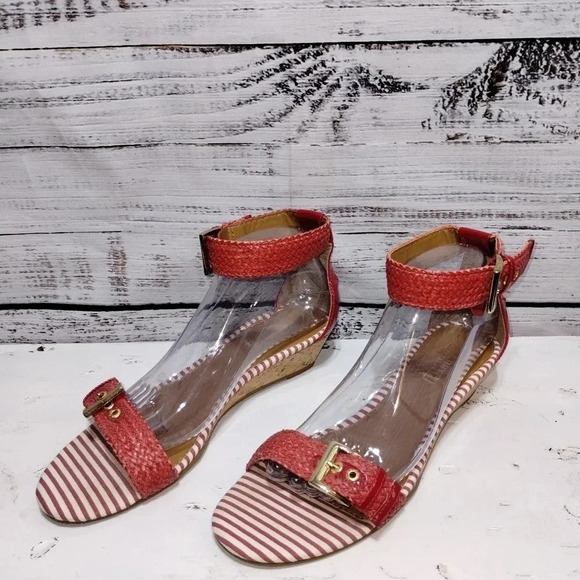 Sperry Topsider Lynnbrook Sandal Red size 9.5 Nautical Beach Vacation Travel - Picture 2 of 6